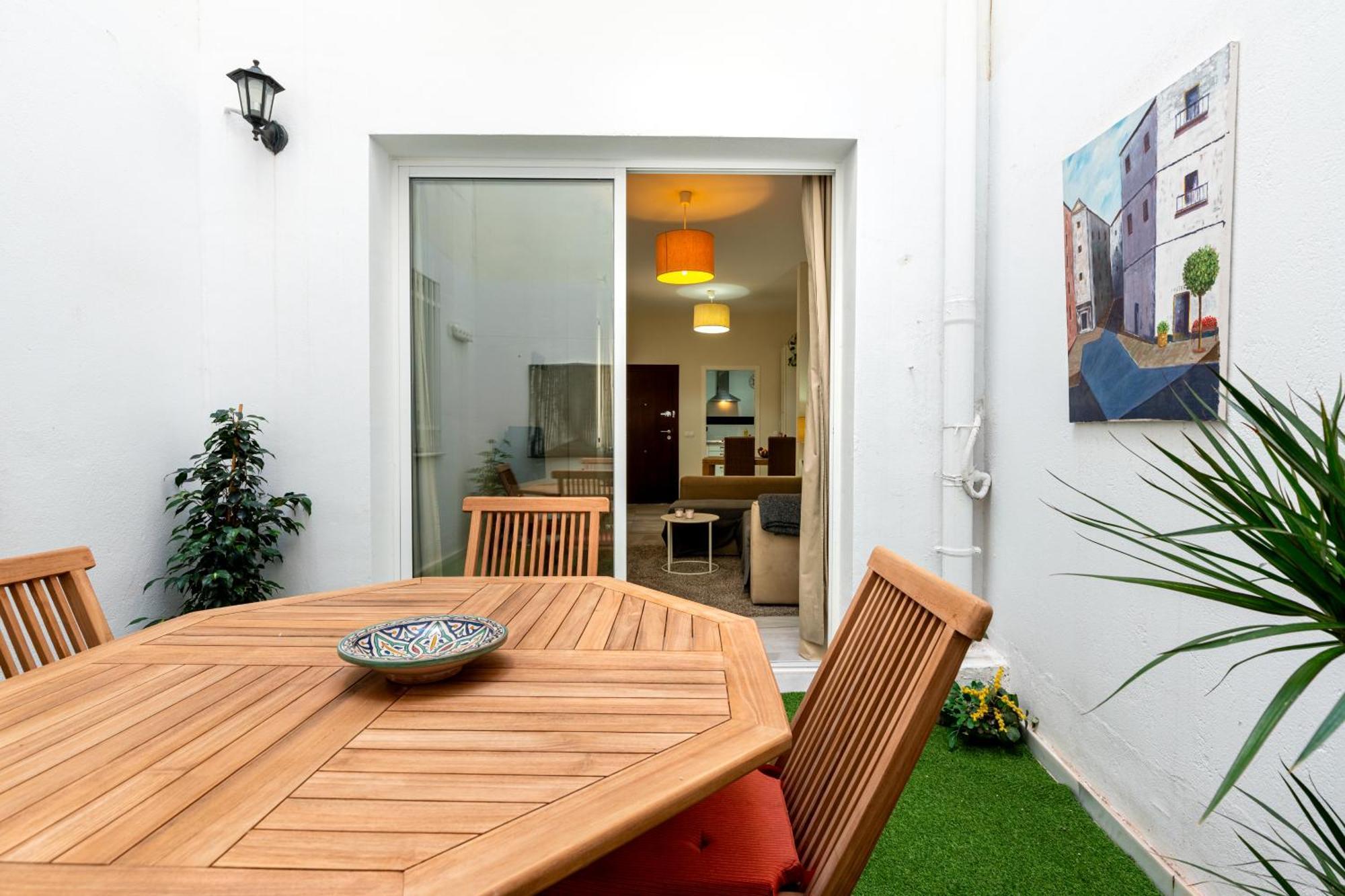 Appartement Don Fadrique Parlamento By Thegoodtourist *